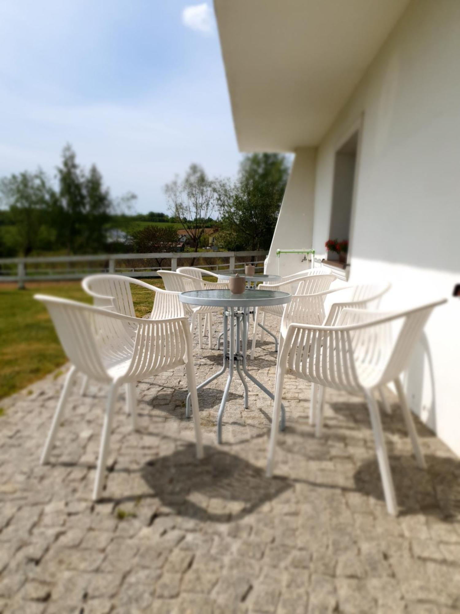 Farm stay Gosciniec Husarski *